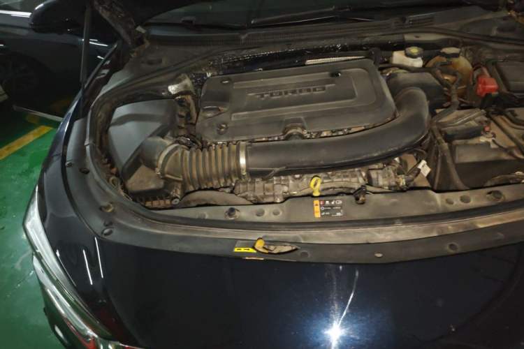 Used Buick LaCrosse 2021 652T Luxury Model Engine Bay Right