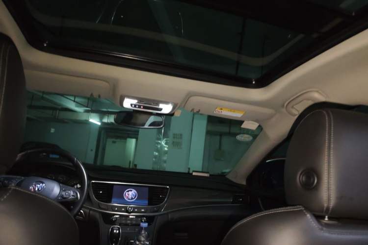 Used Buick LaCrosse 2021 652T Luxury Model Headliner