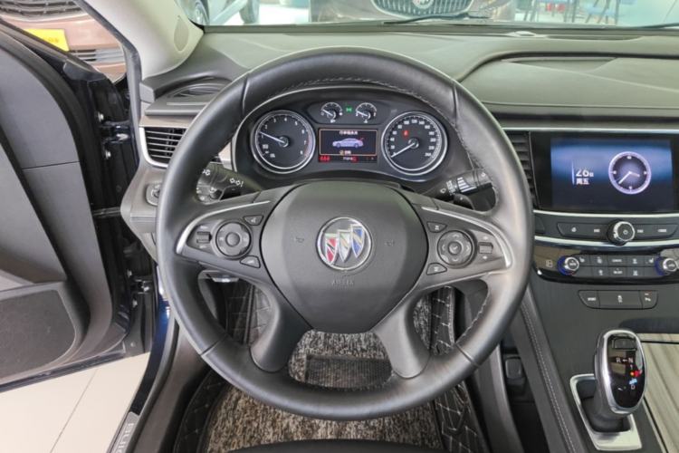 Used Buick LaCrosse 2021 652T Luxury Model Steering Wheel