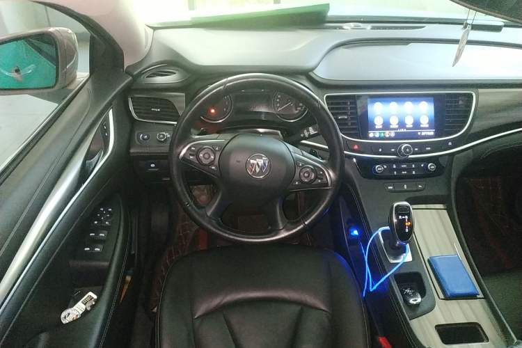 Used Buick LaCrosse 2021 652T Luxury Model Steering Wheel
