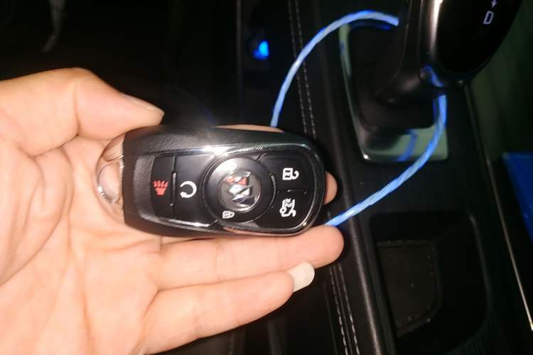 Used Buick LaCrosse 2021 652T Luxury Model Vehicle Key