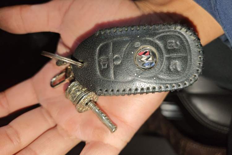 Used Buick LaCrosse 2021 652T Luxury Model Vehicle Key