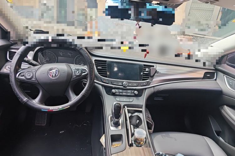 Used Buick LaCrosse 2021 652T Luxury Model Center Console