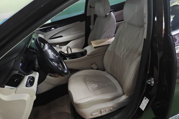Used Buick LaCrosse 2021 Avenir Avia First-Edition Model Left Front Seat