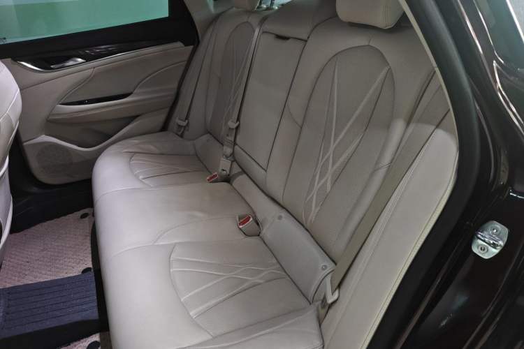 Used Buick LaCrosse 2021 Avenir Avia First-Edition Model Left Rear Seat