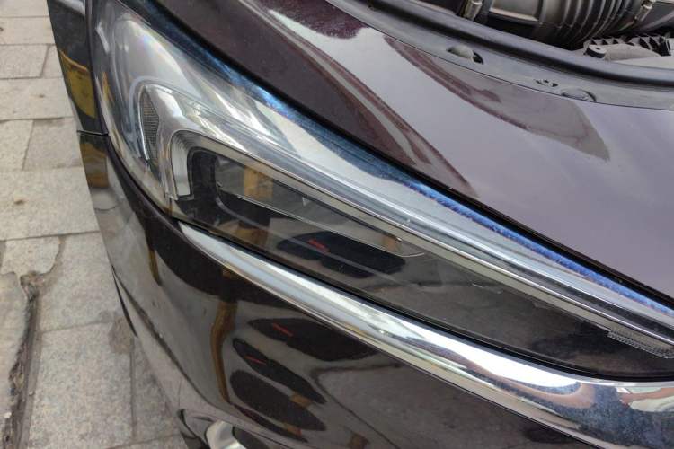 Used Buick LaCrosse 2021 Avenir Aivia Flagship Model Right Front Headlight