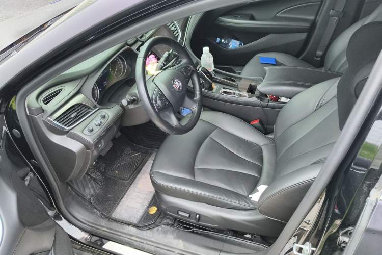 Used Buick LaCrosse 2021 652T Luxury Model Driver Seat