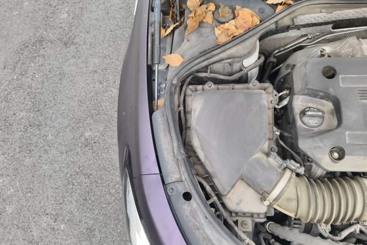 Used Buick LaCrosse 2021 652T Luxury Model Engine Bay Right