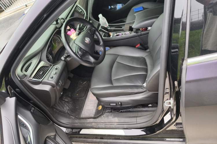 Used Buick LaCrosse 2021 652T Luxury Model Left Front Seat