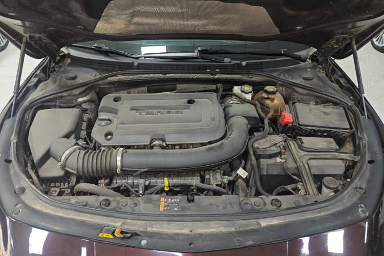 Used Buick LaCrosse 2021 Avenir Avia First-Edition Model Engine Bay
