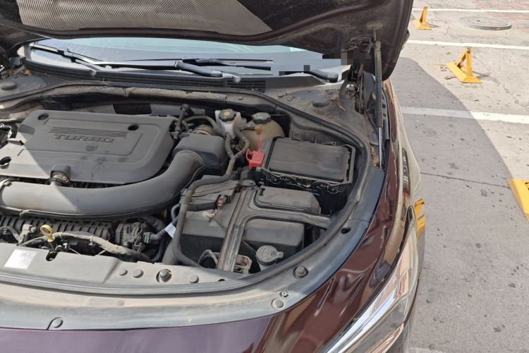 Used Buick LaCrosse 2021 Avenir Aivia Flagship Model Engine Bay Left