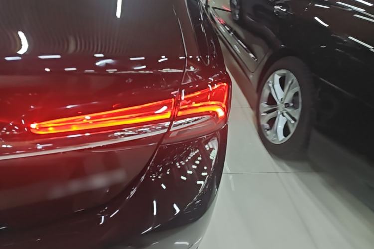 Used Buick LaCrosse 2021 Avenir Avia First-Edition Model Exterior 3