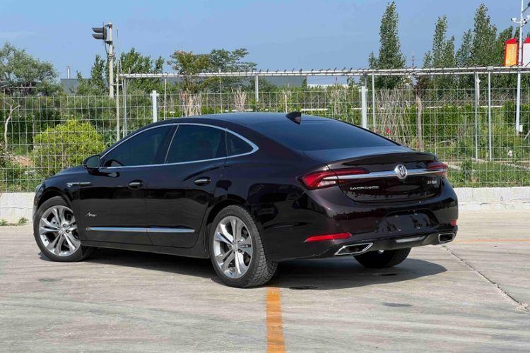 Used Buick LaCrosse 2021 Avenir Avia First-Edition Model Exterior 7