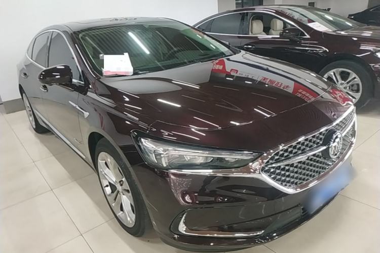 Used Buick LaCrosse 2021 Avenir Aivia Flagship Model Front Right 45 Deg