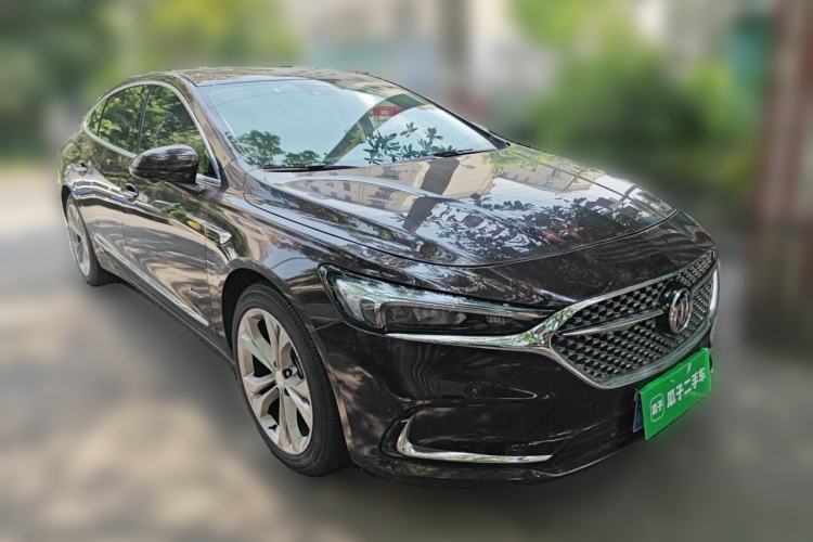 Used Buick LaCrosse 2021 Avenir Aivia Flagship Model Front Right 45 Deg