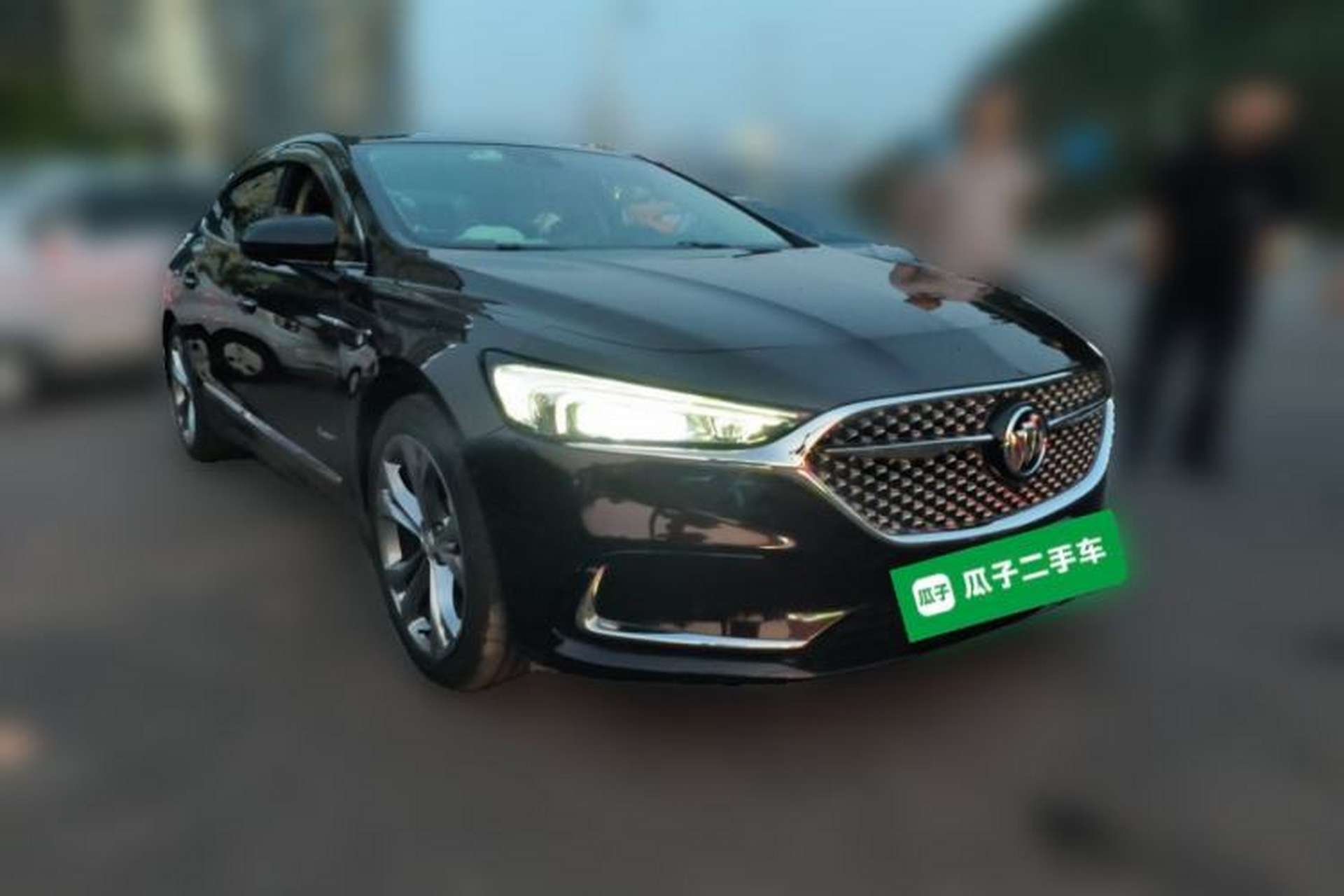 Used Buick LaCrosse 2021 Avenir Aivia Flagship Model Front Right 45 Deg