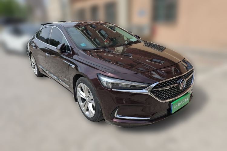 Used Buick LaCrosse 2021 Avenir Aivia Flagship Model Front Right 45 Deg
