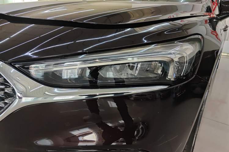 Used Buick LaCrosse 2021 Avenir Avia First-Edition Model Left Front Headlight