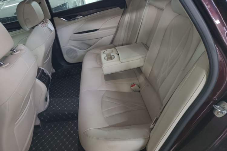 Used Buick LaCrosse 2021 Avenir Avia First-Edition Model Left Rear Seat