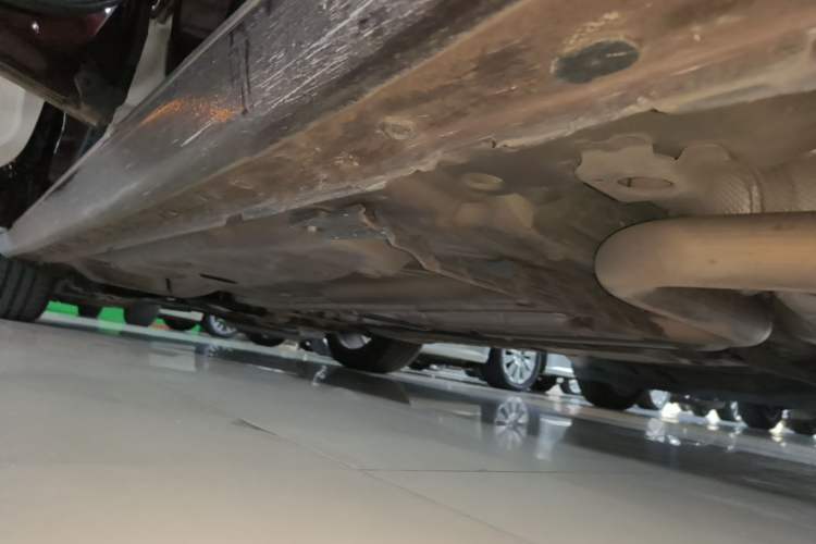 Used Buick LaCrosse 2021 Avenir Avia First-Edition Model Left Side Sill