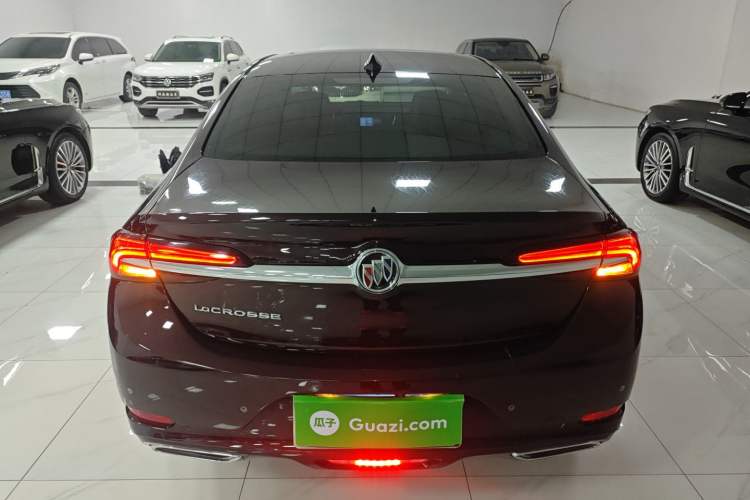 Used Buick LaCrosse 2021 Avenir Avia First-Edition Model Rear