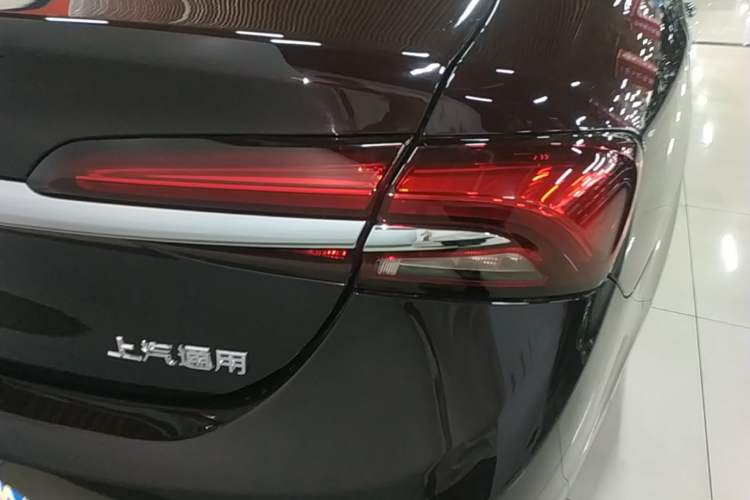 Used Buick LaCrosse 2021 Avenir Aivia Flagship Model Right Rear Taillight