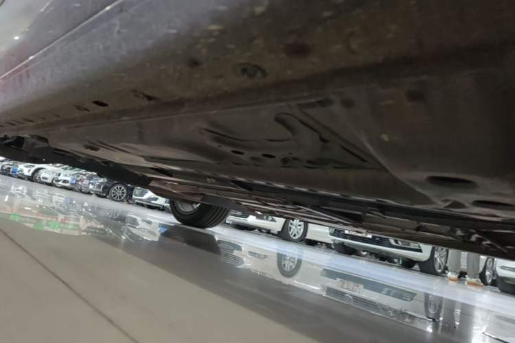 Used Buick LaCrosse 2021 Avenir Avia First-Edition Model Right Side Sill