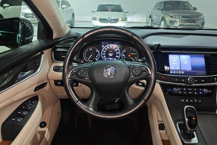 Used Buick LaCrosse 2021 Avenir Avia First-Edition Model Steering Wheel