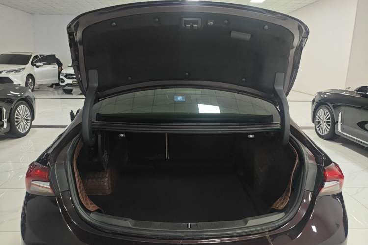 Used Buick LaCrosse 2021 Avenir Avia First-Edition Model Trunk