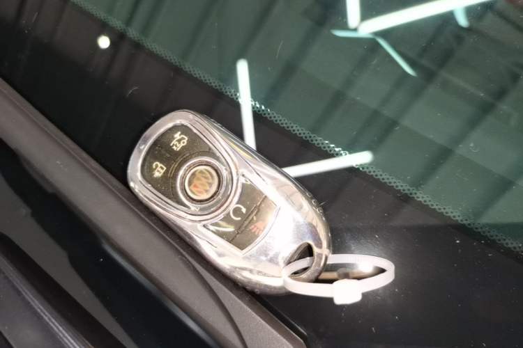 Used Buick LaCrosse 2021 Avenir Avia First-Edition Model Vehicle Key
