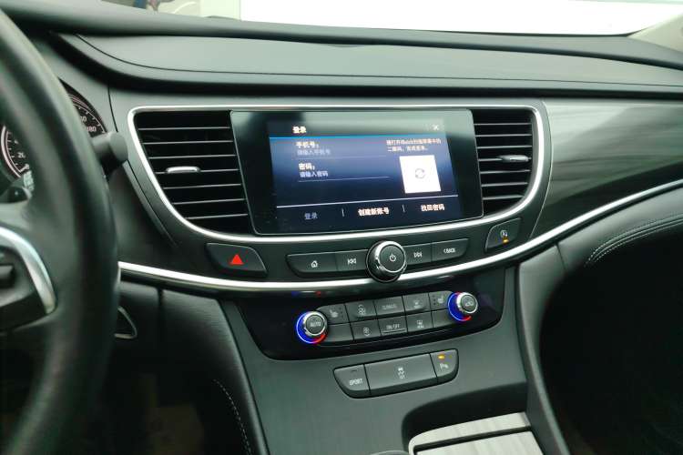 Used Buick LaCrosse 2021 652T Luxury Model Audio And AC Panel