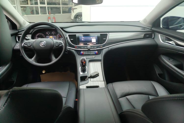 Used Buick LaCrosse 2021 652T Luxury Model Center Console