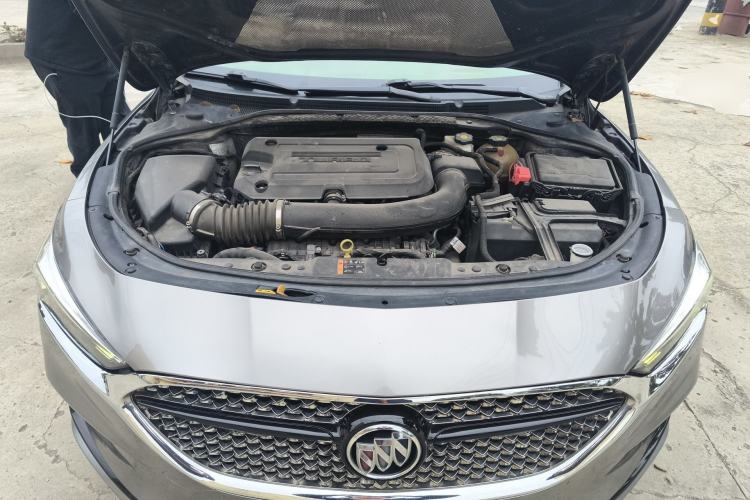 Used Buick LaCrosse 2021 652T Premium Edition Engine Bay