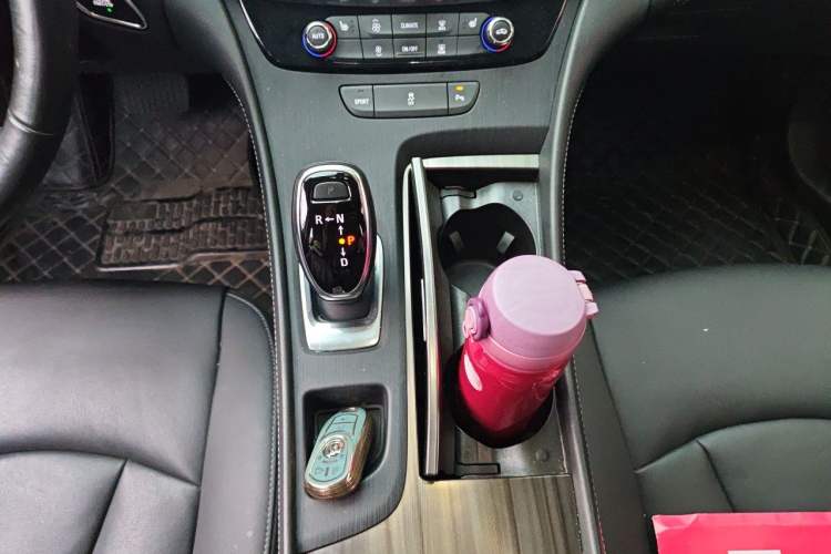 Used Buick LaCrosse 2021 652T Luxury Model Gear Lever