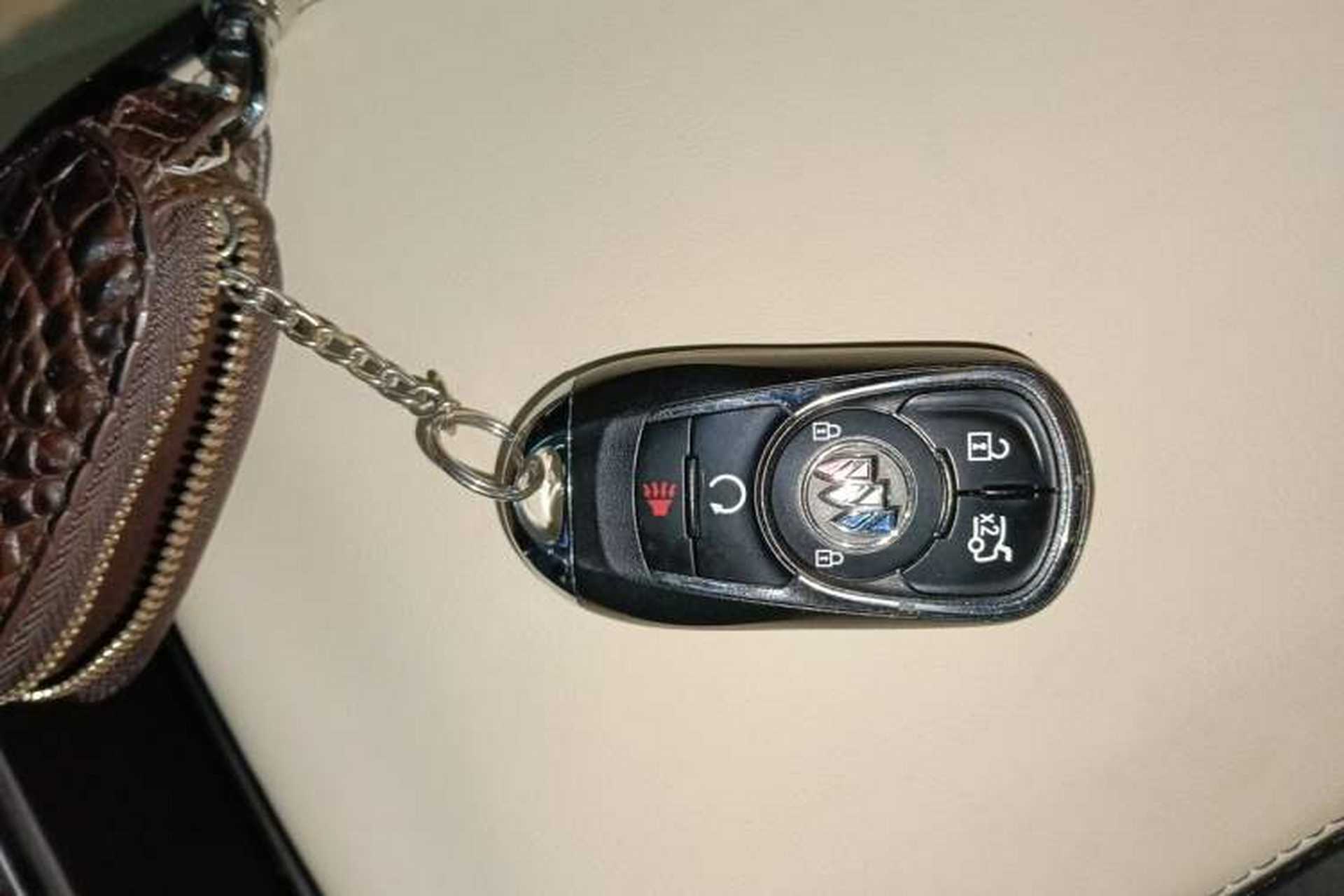 Used Buick LaCrosse 2021 552T Luxury Version Vehicle Key