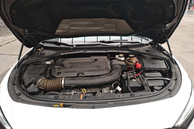 Used Buick LaCrosse 2021 652T Luxury Model Engine Bay