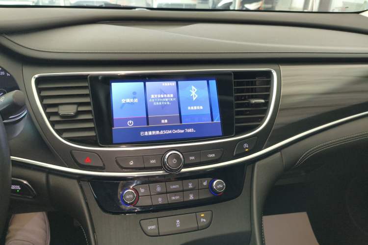 Used Buick LaCrosse 2022 652T Luxury Version Audio And AC Panel