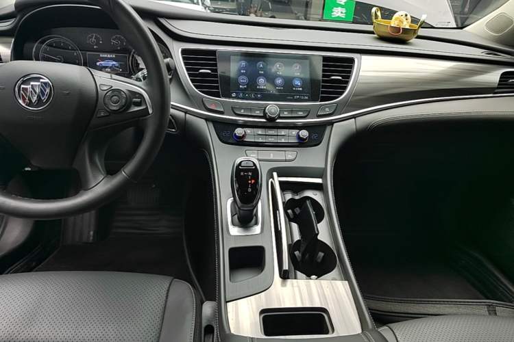 Used Buick LaCrosse 2022 652T Luxury Version Audio And AC Panel