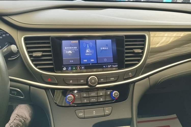 Used Buick LaCrosse 2022 652T Luxury Version Audio And AC Panel