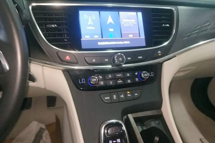 Used Buick LaCrosse 2022 Avenir Avia First Edition Audio And AC Panel