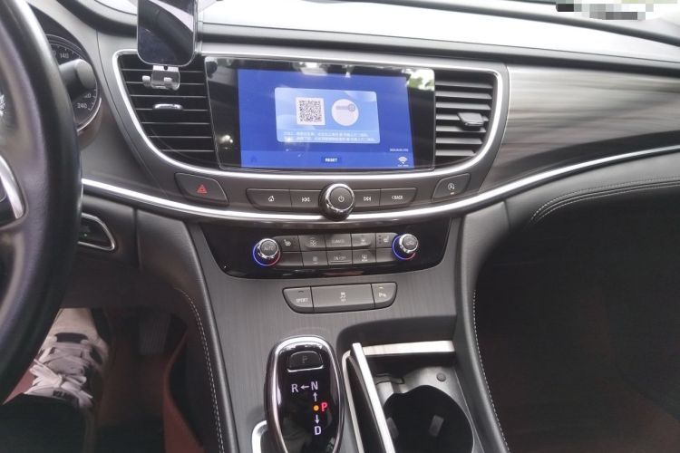 Used Buick LaCrosse 2022 652T Luxury Version Audio And AC Panel