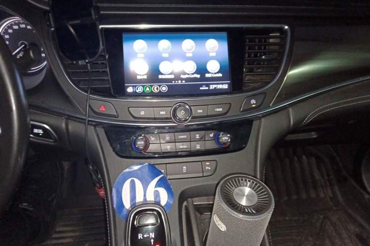 Used Buick LaCrosse 2022 652T Luxury Version Audio And AC Panel