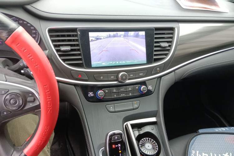 Used Buick LaCrosse 2022 552T Luxury Version Audio And AC Panel