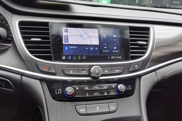 Used Buick LaCrosse 2022 652T Luxury Version Audio And AC Panel