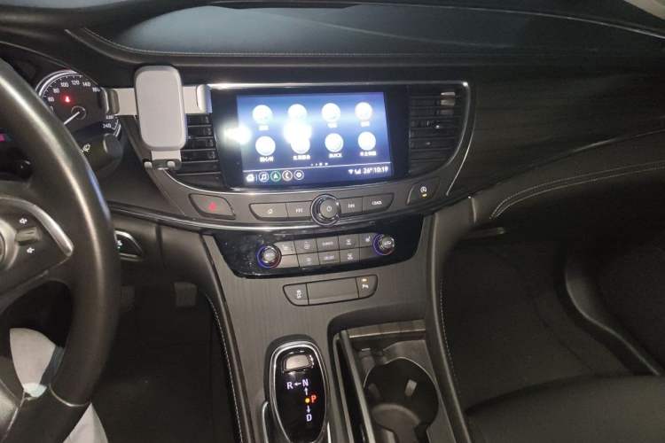 Used Buick LaCrosse 2022 552T Luxury Version Audio And AC Panel