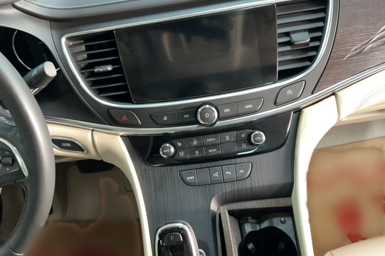 Used Buick LaCrosse 2022 Avenir Avia First Edition Audio And AC Panel