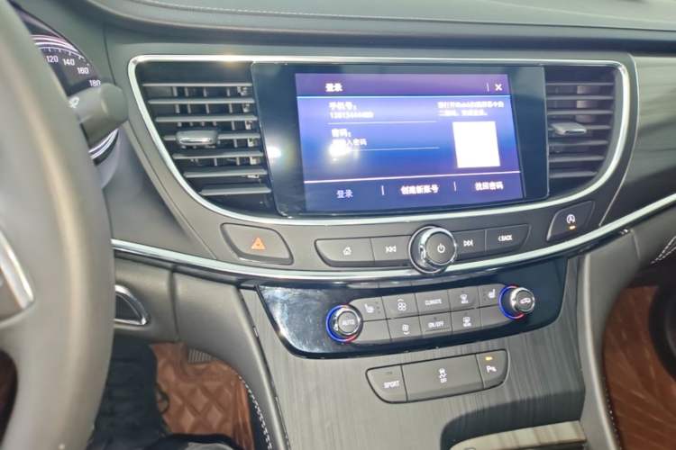 Used Buick LaCrosse 2022 652T Luxury Version Audio And AC Panel