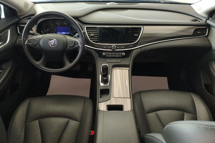 Used Buick LaCrosse 2022 652T Luxury Version Center Console
