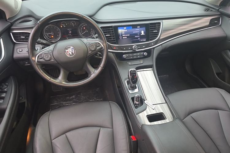 Used Buick LaCrosse 2022 552T Luxury Version Center Console
