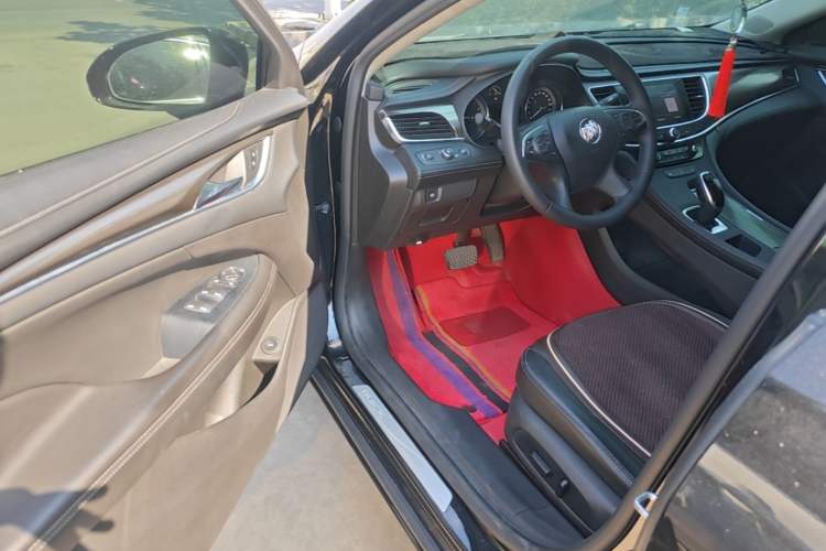 Used Buick LaCrosse 2022 652T Luxury Version Driver Seat